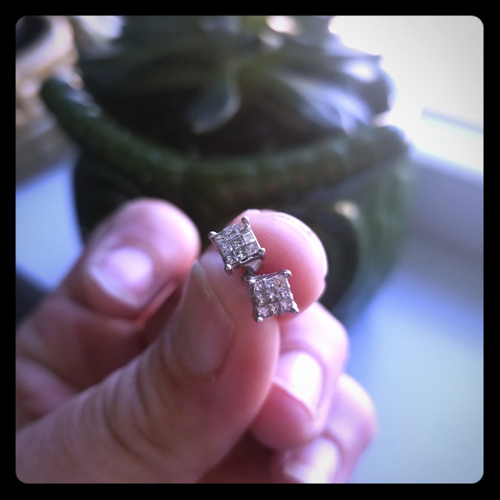 14k diamond earrings